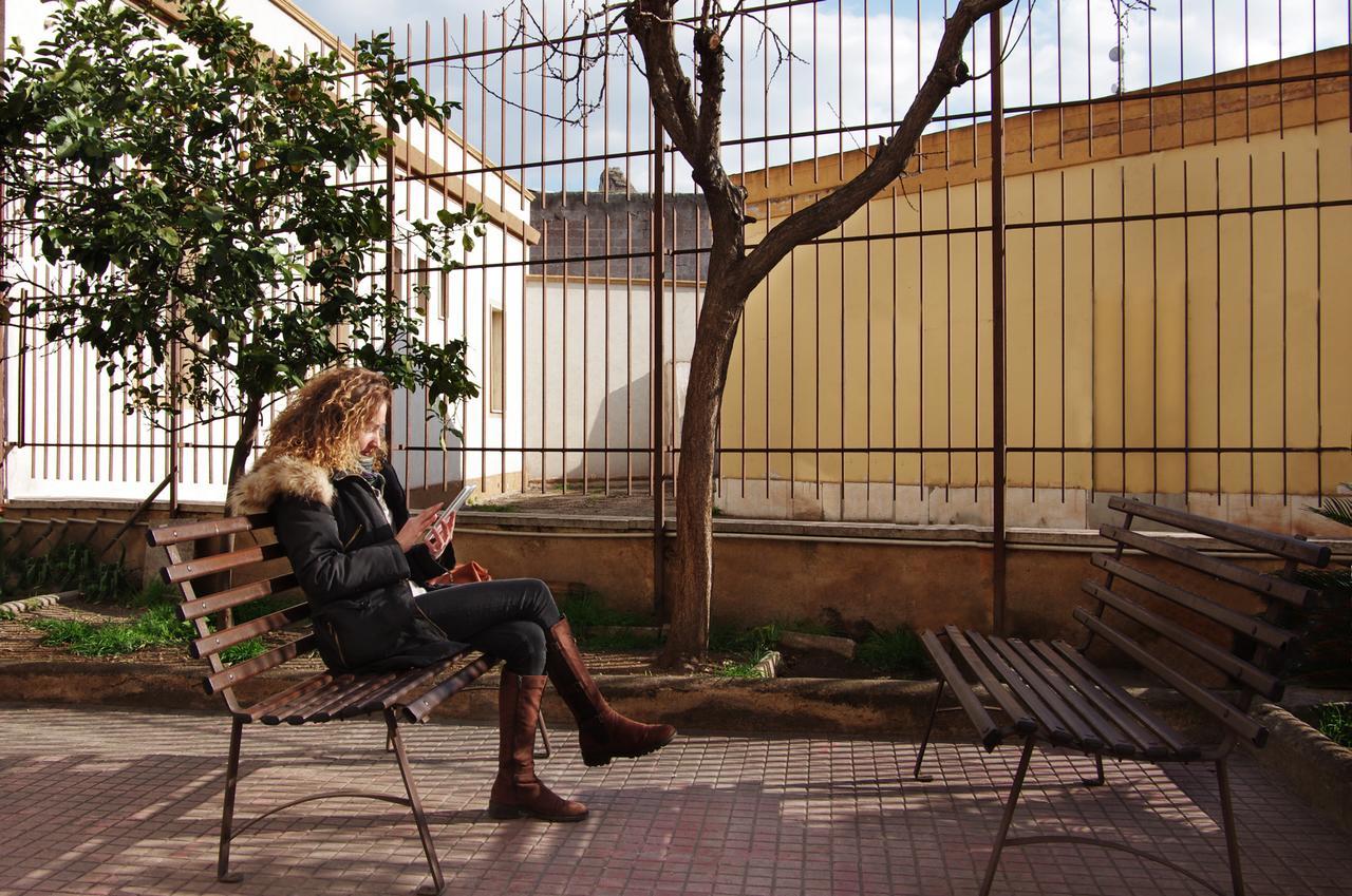 B&B Stazione37 Taranto Exterior foto